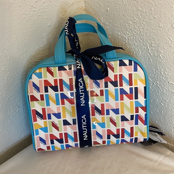 Nautica Women’s Travel Bag 2 Piece Set Includes Travel Bottle Blue NWT $45 W - Picture 2 of 2